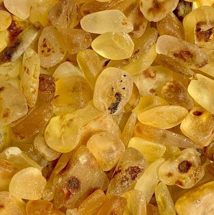 Crystal Advent Calendar Amber Tumbled Stones