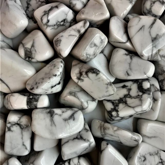 Crystal Advent Calendar White Howlite Tumbled Stones