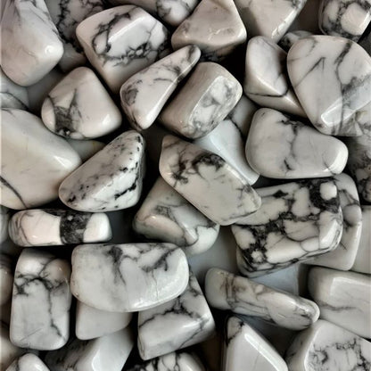 Crystal Advent Calendar White Howlite Tumbled Stones